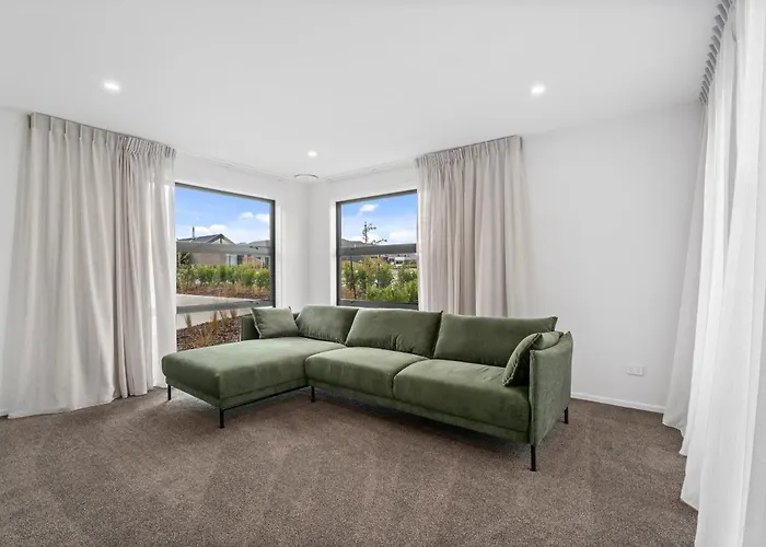 Holiday home Scenic Riverslea - *